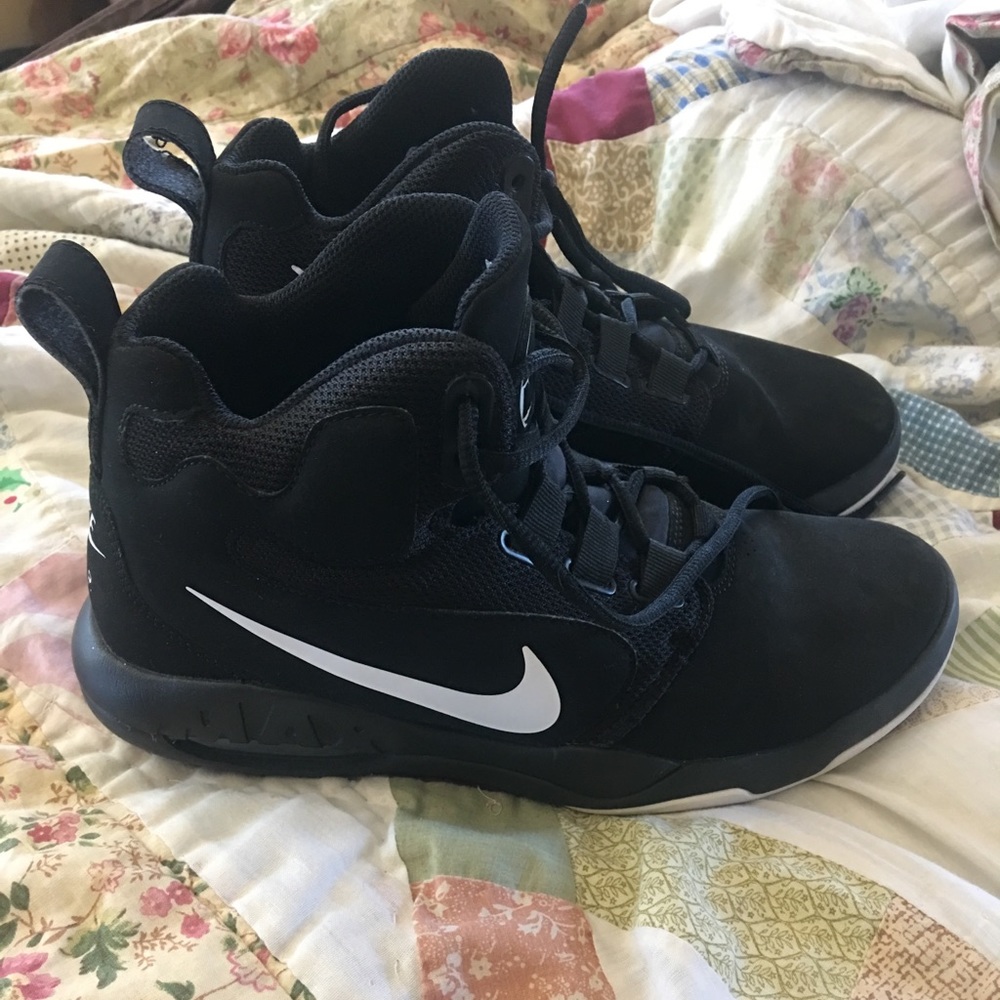 Nike Max baseball shoes! Size 7 men’s